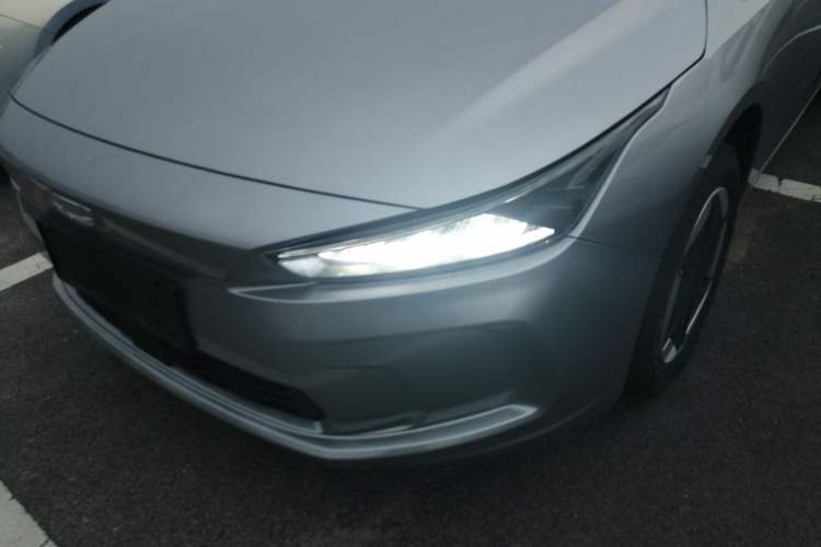 Used Geometry A 2024 500KM Travel Edition Left Front Headlight