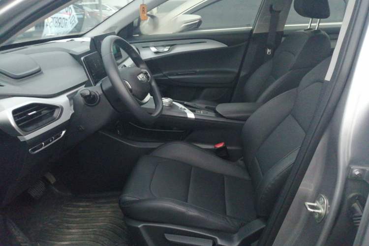 Used Geometry A 2024 500KM Travel Edition Left Front Seat