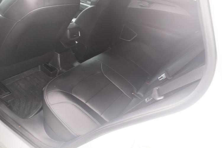 Used Geometry A 2022 Pro 430KM Commuter Edition Interior 1