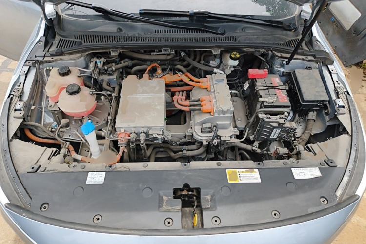 Used Geometry A 2019 High-Performance Standard Range Power Edition Engine Bay