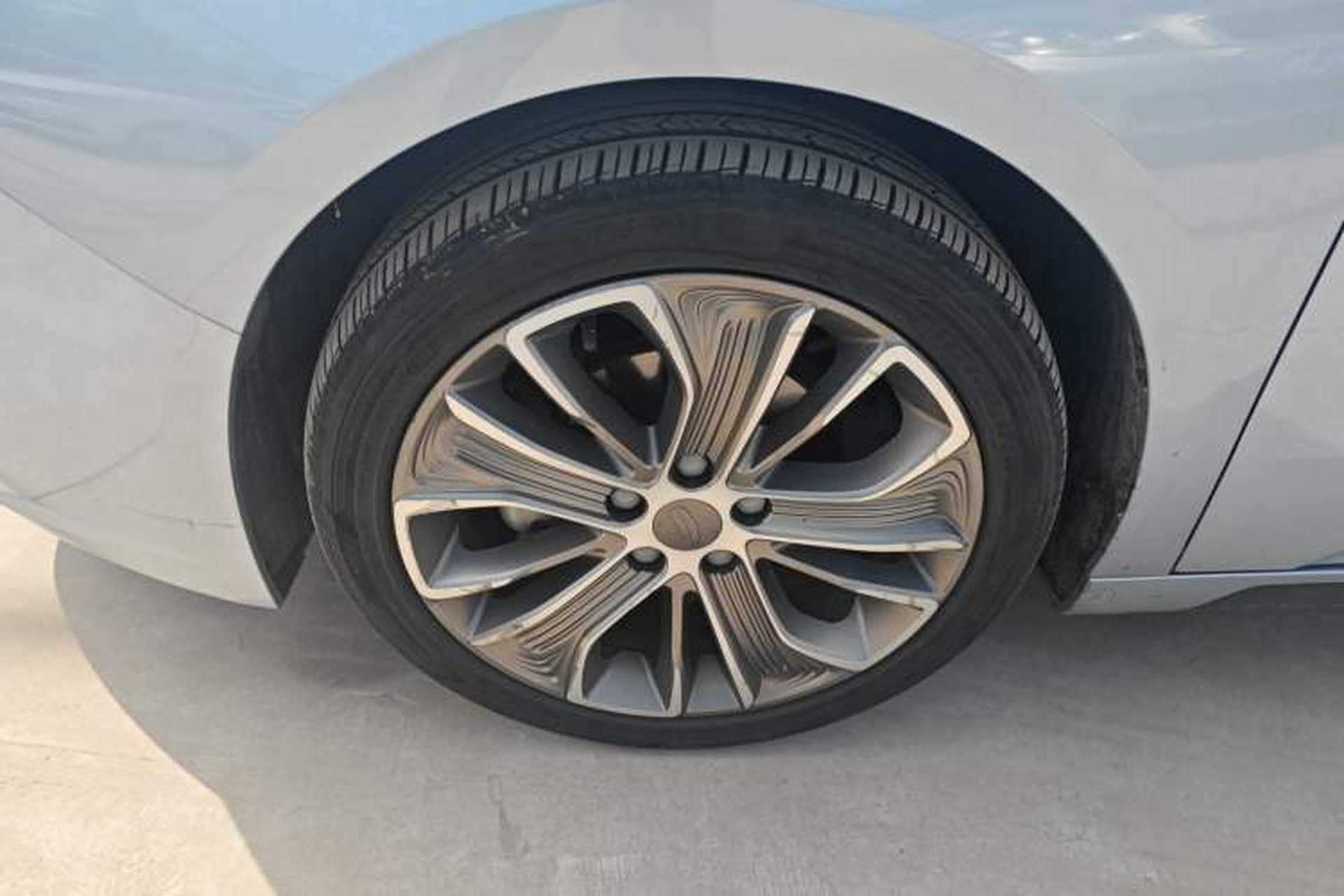 Used Geometry A 2019 High-Value Standard Range Cube Edition Exterior 4