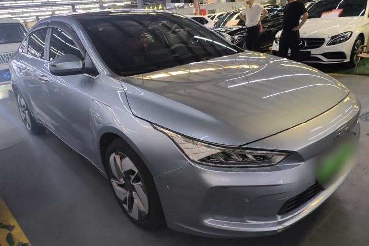 Used Geometry A 2019 High-Performance Standard Range Power Edition Front Right 45 Deg