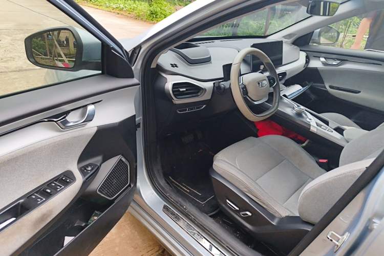 Used Geometry A 2019 High-Performance Standard Range Power Edition Interior 3