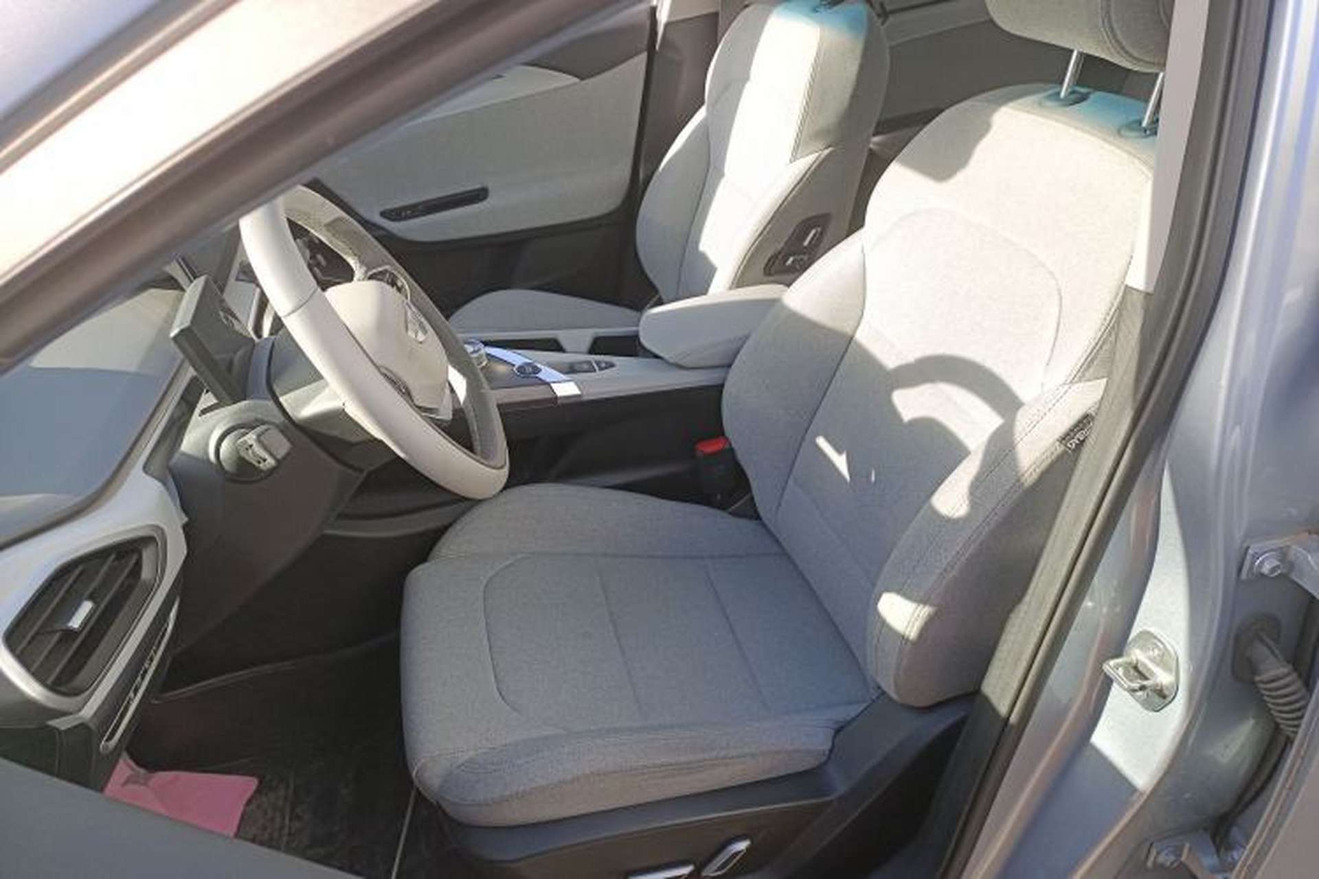 Used Geometry A 2019 Upgraded Model High-Energy Ultra-Long Range – PowerCube Version Left Front Seat