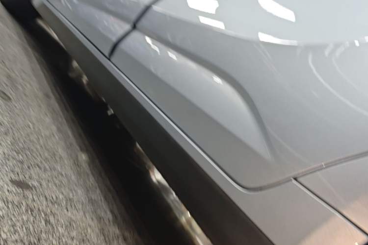 Used Geometry A 2019 Upgraded Model High-Performance Standard Range Power Cube Version Left Side Sill
