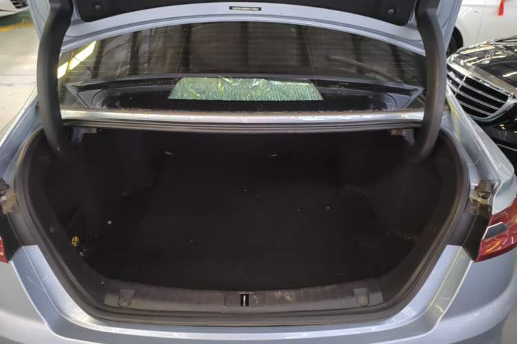 Used Geometry A 2019 High-Performance Standard Range Power Edition Trunk