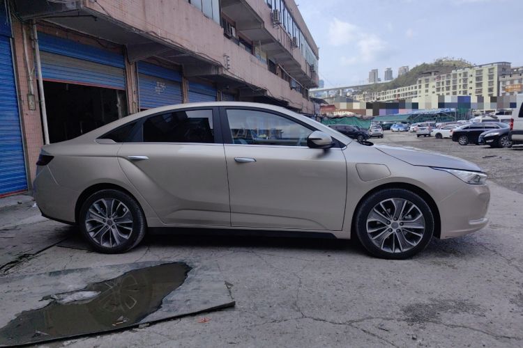 Used Geometry A 2019 Upgraded Model High-Dimensional Standard Range Cube Edition Exterior 2