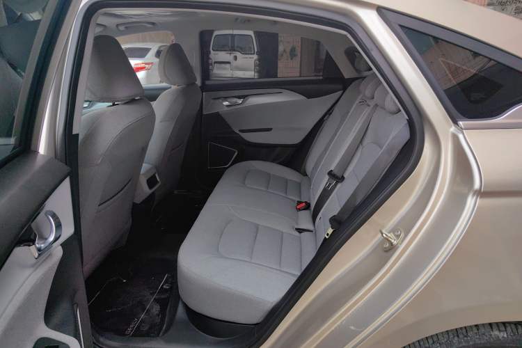 Used Geometry A 2019 Upgraded Model High-Dimensional Standard Range Cube Edition Interior 1