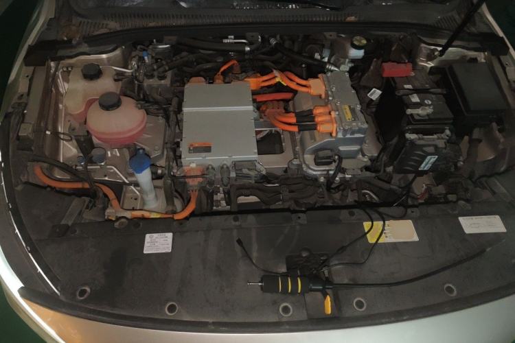 Used Geometry A 2019 Upgraded Model High-Dimensional Standard Range Cube Edition Engine Bay