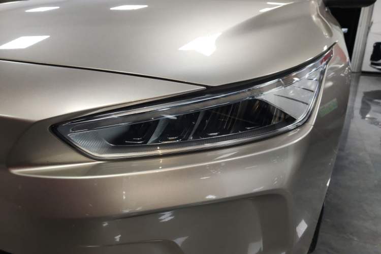 Used Geometry A 2019 Upgraded Model High-Dimensional Standard Range Cube Edition Left Front Headlight