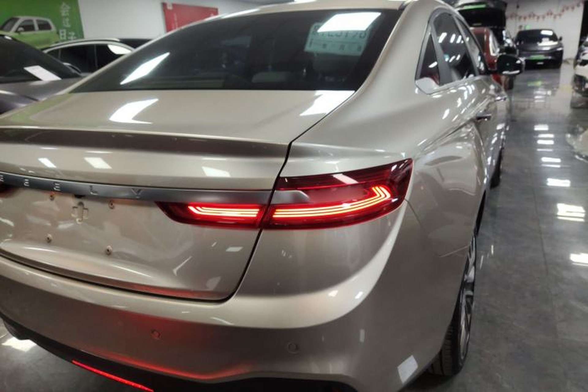 Used Geometry A 2019 Upgraded Model High-Dimensional Standard Range Cube Edition Right Rear Taillight