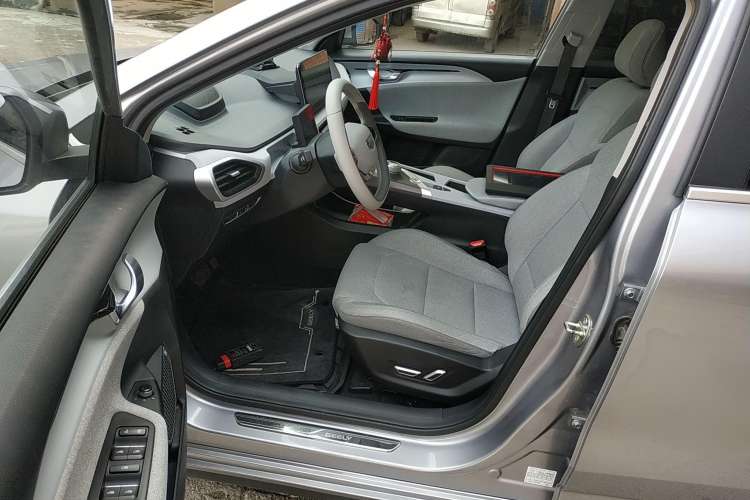 Used Geometry A 2019 Upgraded Model High-Dimensional Standard Range Cube Edition Driver Seat