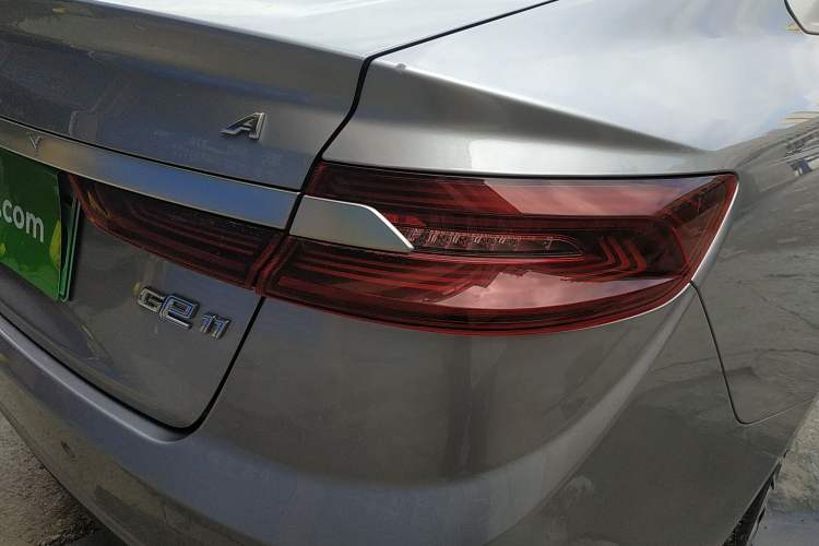 Used Geometry A 2019 Upgraded Model High-Dimensional Standard Range Cube Edition Right Rear Taillight