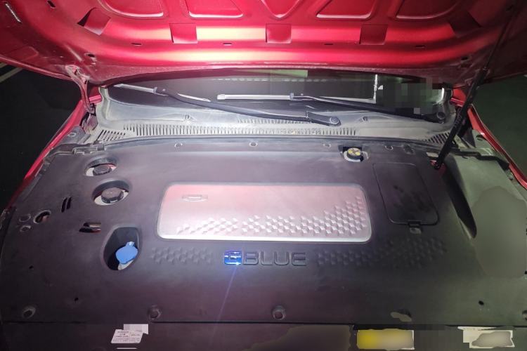 Used Geometry A 2019 High-Performance Standard Range Power Edition Engine Bay