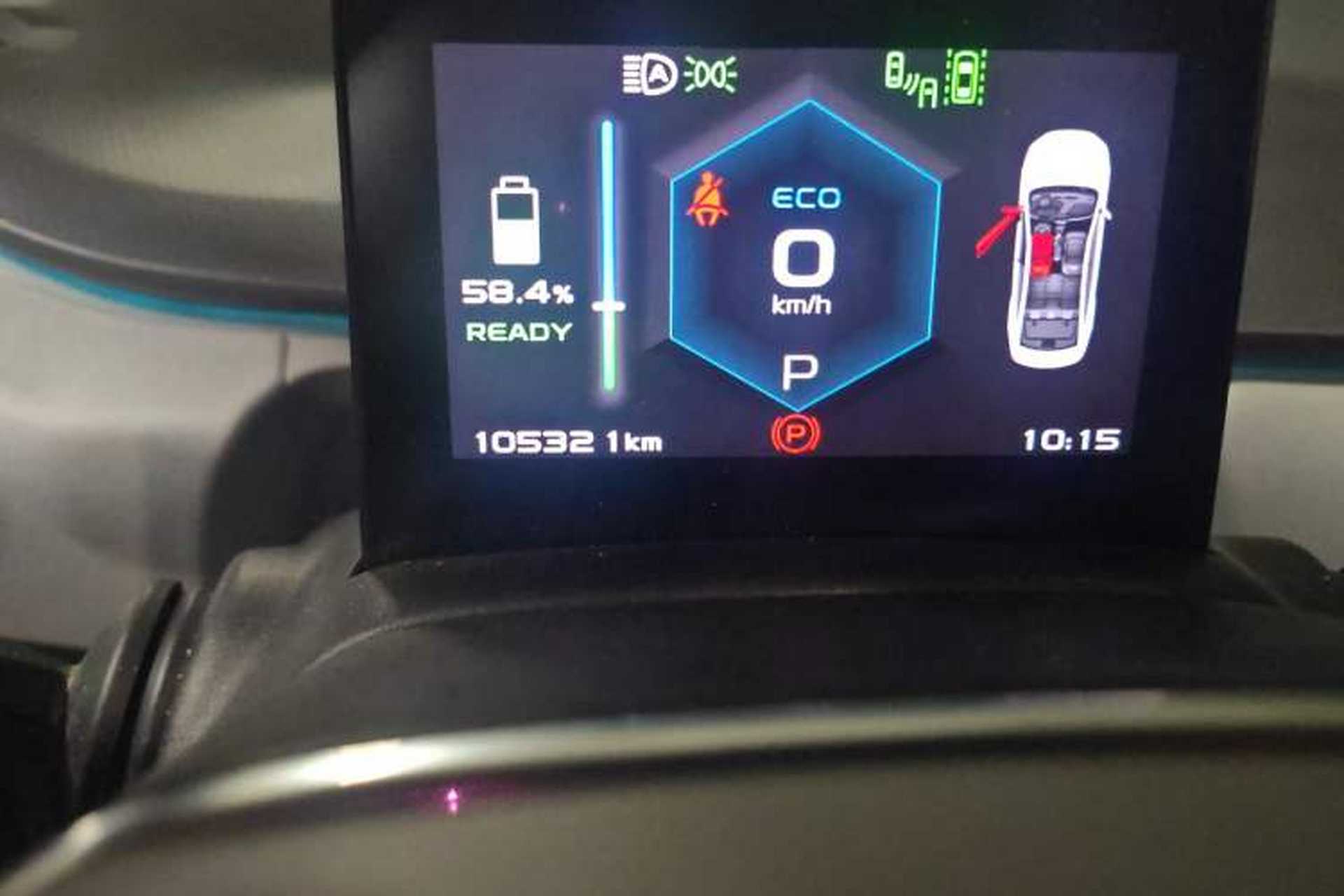 Used Geometry A 2019 High-Performance Standard Range Power Edition Odometer Close Up