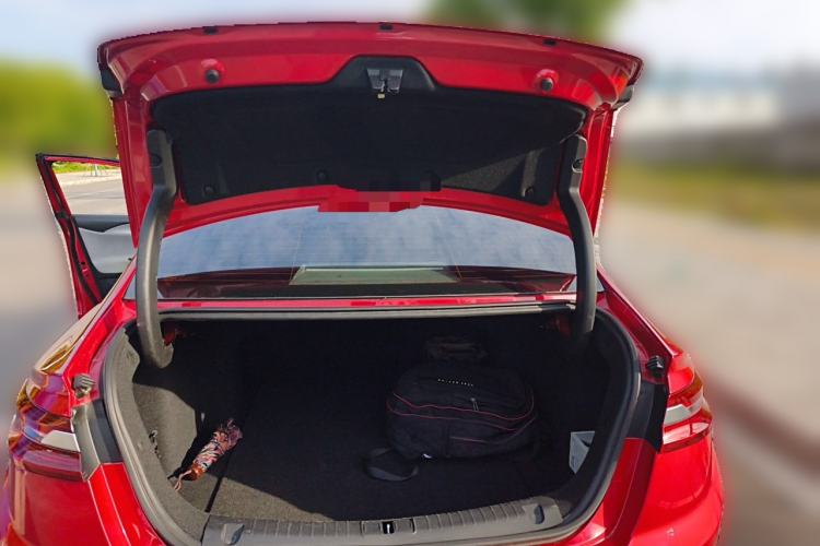 Used Geometry A 2019 High-Performance Standard Range Power Edition Trunk
