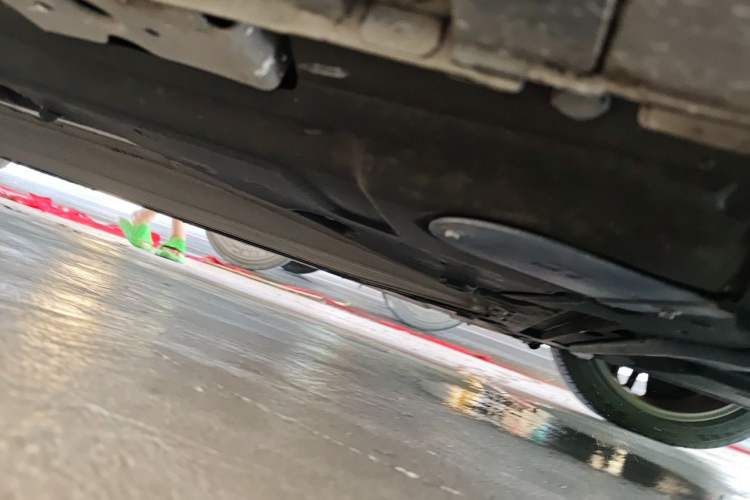 Used Geometry A 2019 Upgraded Model High-Performance Standard Range Power Cube Version Chassis Front Right