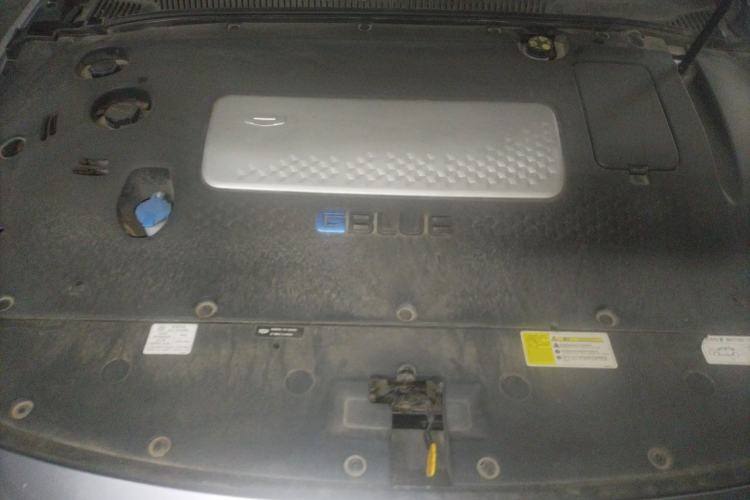 Used Geometry A 2019 Upgraded Model High-Performance Standard Range Power Cube Version Engine Bay