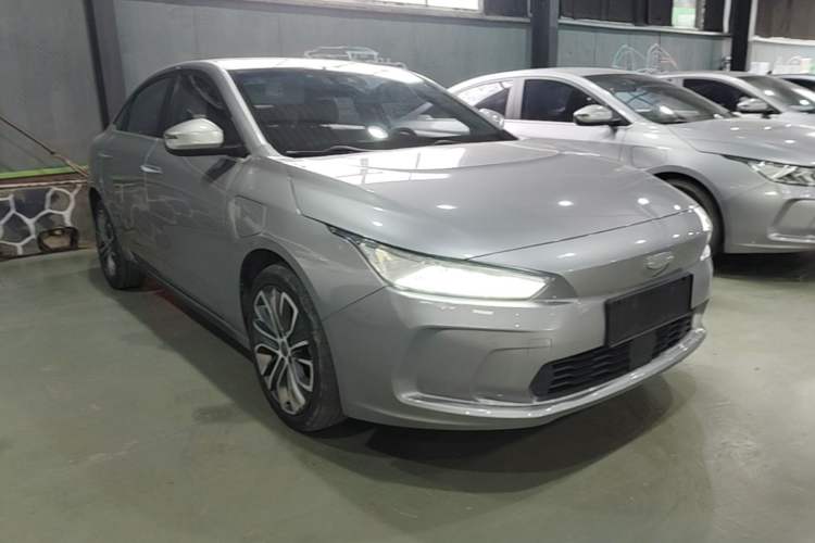 Used Geometry A 2019 High-Value Standard Range Cube Edition Exterior 1