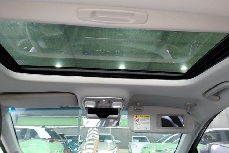 Used Geometry A 2019 High-Value Standard Range Cube Edition Headliner
