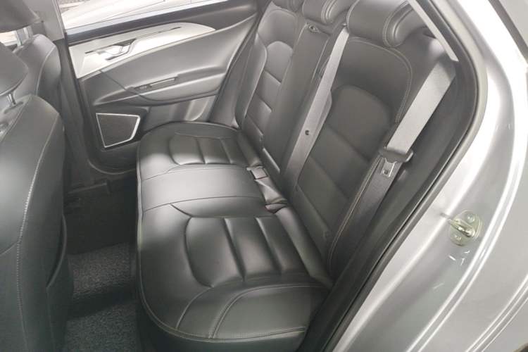 Used Geometry A 2019 High-Value Standard Range Cube Edition Left Rear Seat