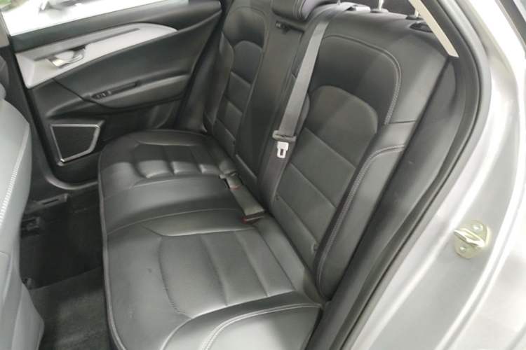 Used Geometry A 2019 High-Value Standard Range Cube Edition Left Rear Seat