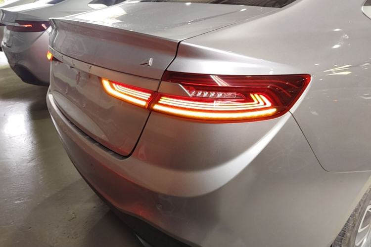 Used Geometry A 2019 High-Value Standard Range Cube Edition Right Rear Taillight