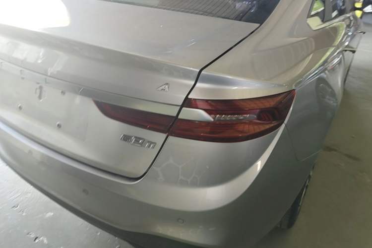 Used Geometry A 2019 High-Value Standard Range Cube Edition Right Rear Taillight