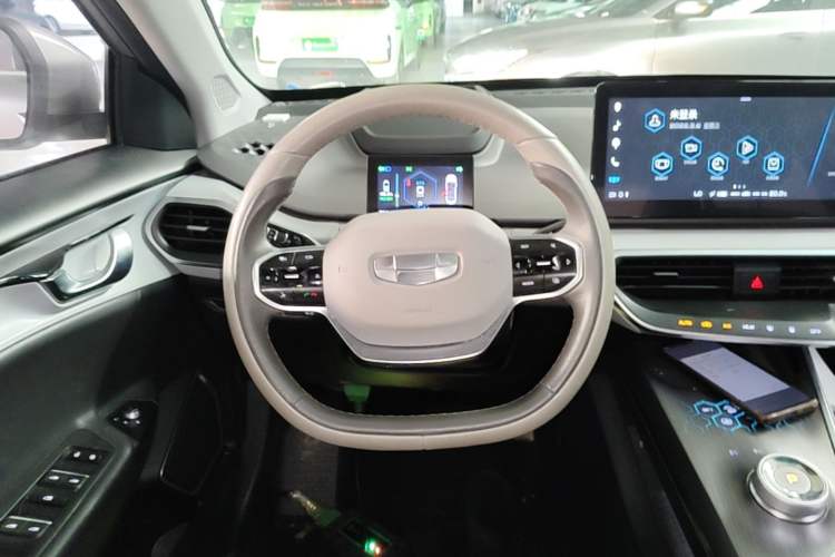 Used Geometry A 2019 High-Value Standard Range Cube Edition Steering Wheel