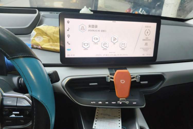 Used Geometry A 2019 High-Performance Standard Range Power Edition Audio And AC Panel