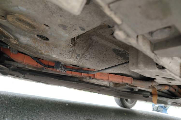 Used Geometry A 2019 High-Performance Standard Range Power Edition Chassis Front Left