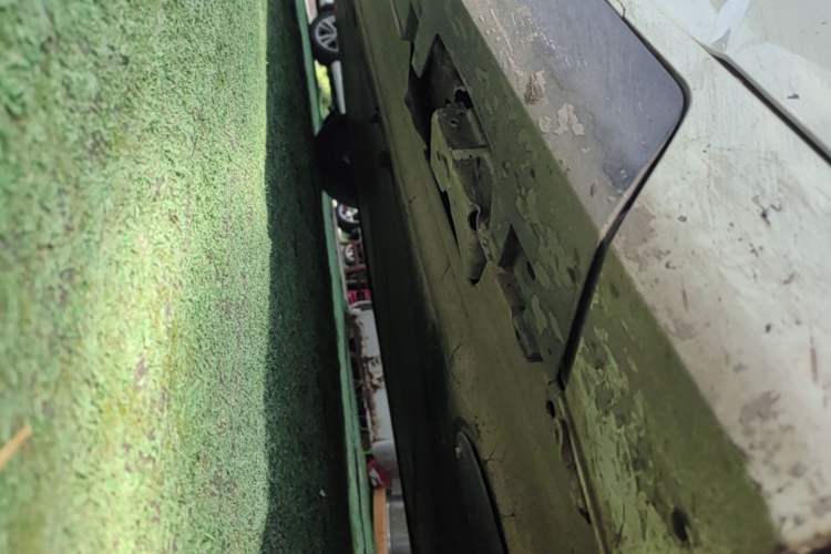 Used Geometry A 2019 High-Value Standard Range Square Edition Chassis Front Right