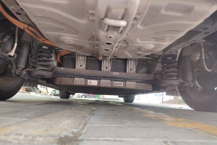 Used Geometry A 2019 High-Performance Standard Range Power Edition Chassis Rear