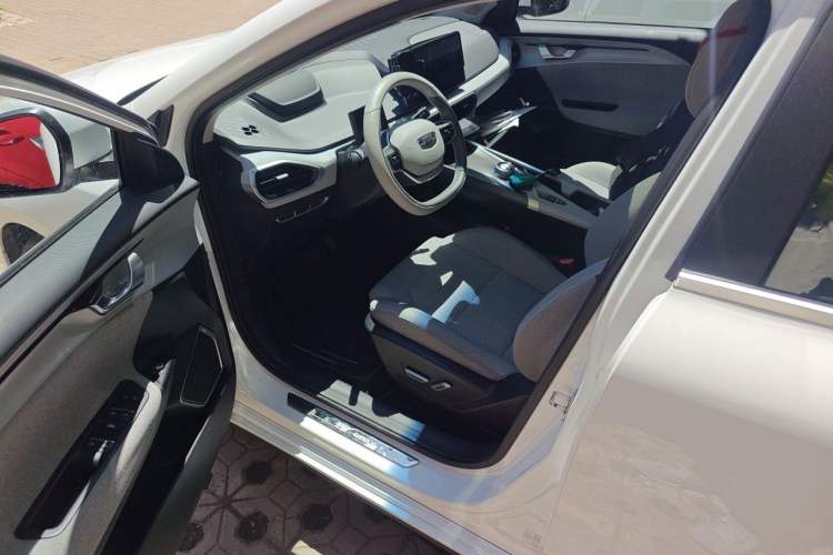 Used Geometry A 2019 Upgraded Model High-Performance Standard Range Power Cube Version Driver Seat