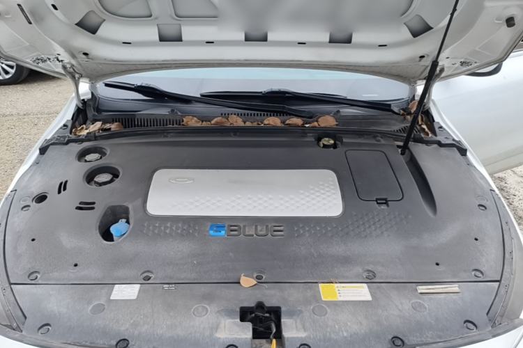 Used Geometry A 2019 Upgraded Model High-Performance Standard Range Power Cube Version Engine Bay