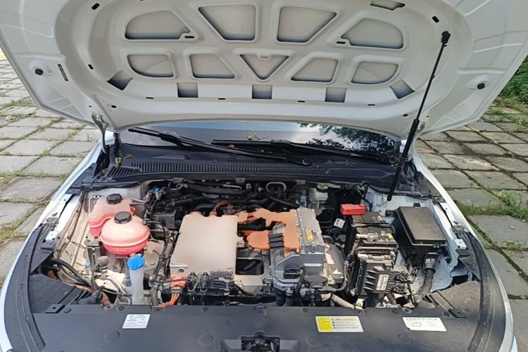 Used Geometry A 2019 Upgraded Model High-Dimensional Standard Range Cube Edition Engine Bay