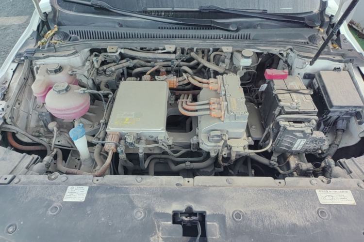 Used Geometry A 2019 High-Value Standard Range Square Edition Engine Bay