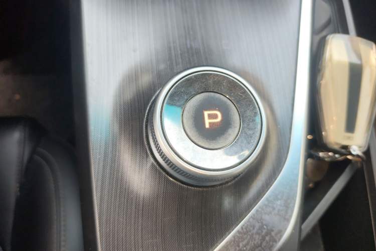 Used Geometry A 2019 Upgraded Model High-Resolution Standard Range Square Edition Gear Lever