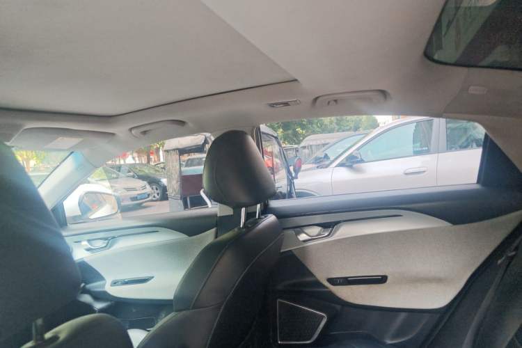 Used Geometry A 2019 High-Performance Standard Range Power Edition Headliner