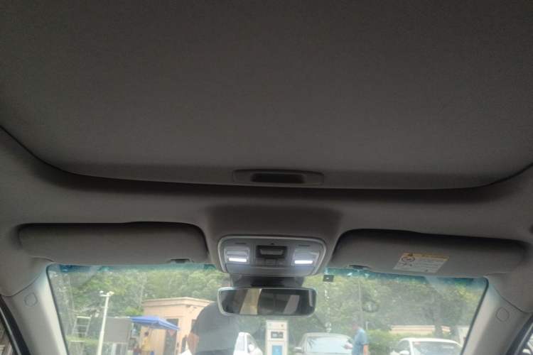 Used Geometry A 2019 High-Energy Ultra-Long Range Cube Edition Headliner