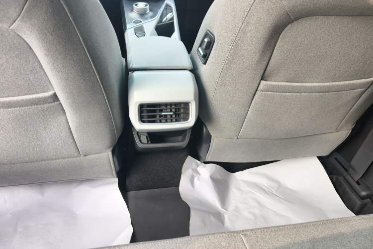 Used Geometry A 2019 Upgraded Model High-Energy Ultra-Long Range – PowerCube Version Interior 1