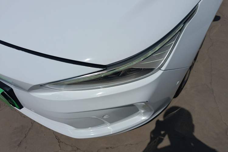 Used Geometry A 2019 Upgraded Model High-Performance Standard Range Power Cube Version Left Front Headlight