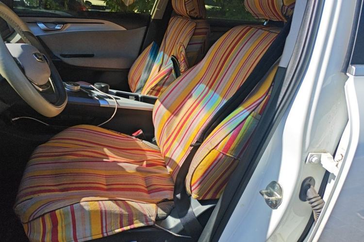 Used Geometry A 2019 High-Value Standard Range Cube Edition Left Front Seat