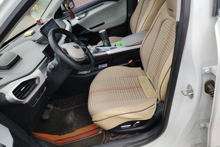 Used Geometry A 2019 High-Performance Standard Range Power Edition Left Front Seat