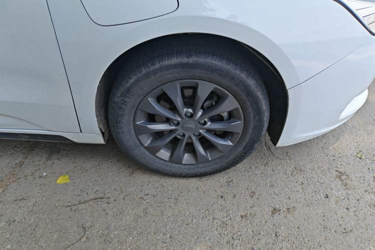 Used Geometry A 2019 Upgraded Model High-Resolution Standard Range Square Edition Right Front Wheel Hub