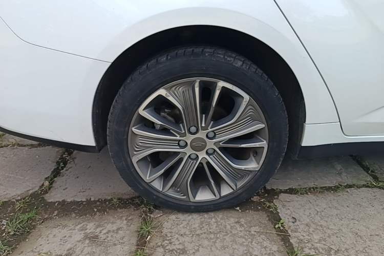 Used Geometry A 2019 Upgraded Model High-Dimensional Standard Range Cube Edition Right Rear Wheel Hub