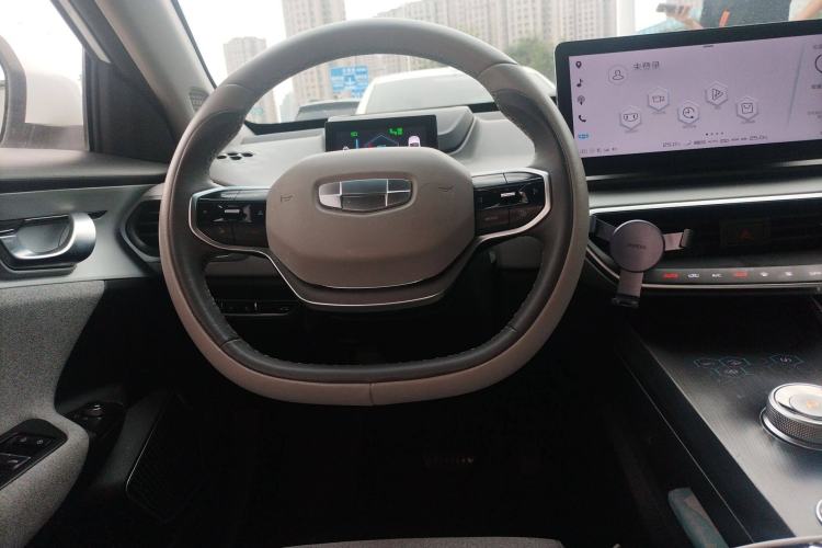 Used Geometry A 2019 High-Performance Standard Range Power Edition Steering Wheel