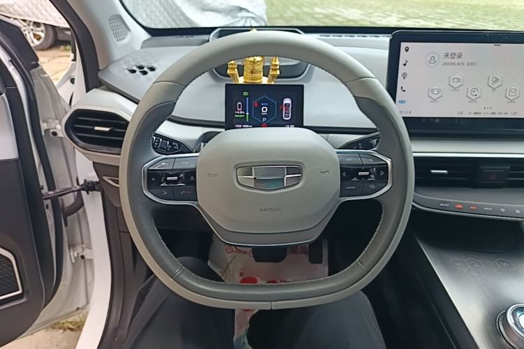 Used Geometry A 2019 Upgraded Model High-Dimensional Standard Range Cube Edition Steering Wheel