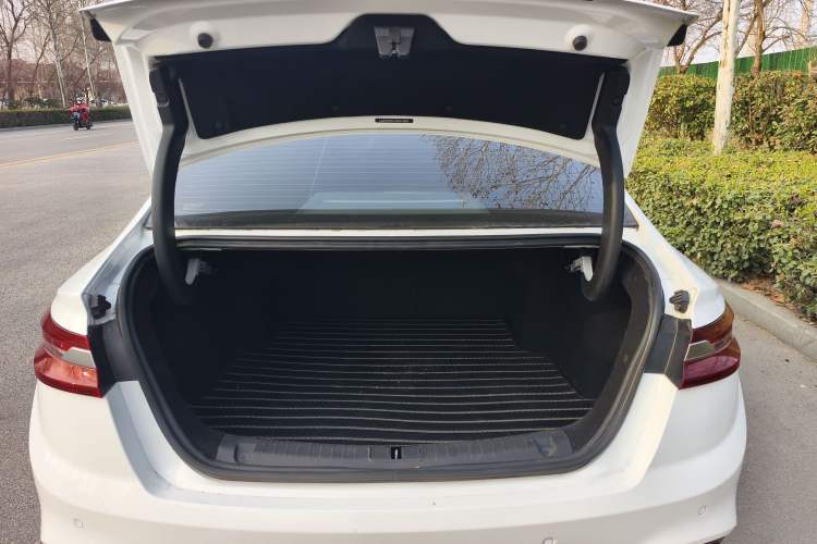 Used Geometry A 2019 Upgraded Model High-Energy Ultra-Long Range – PowerCube Version Trunk