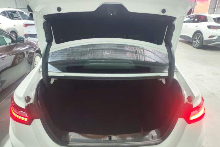 Used Geometry A 2019 Upgraded Model High-Performance Standard Range Power Cube Version Trunk